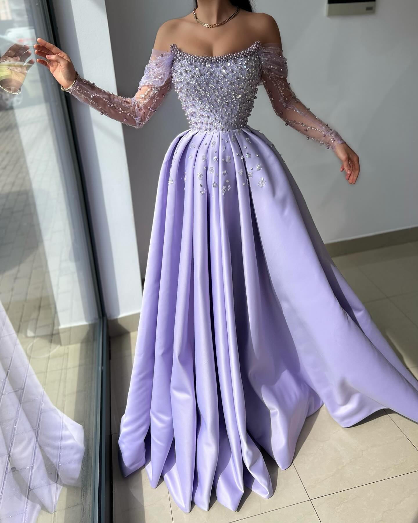 Beautiful Lilac Off-the-Shoulder Long Sleeves Prom Dresses Long With Beads Pearls