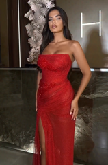 Gorgeous Red Strapless Prom Dresses High Slit Long With Sequins