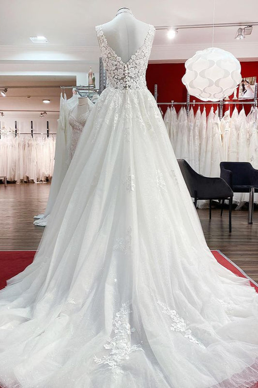 Elegant A-line V-neck Tulle Wedding Gowns with Eye-catching White Lace Ruffles