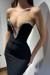 New Arrival Black V-Neck Sleeveless Mermaid Prom Dress With Crystals