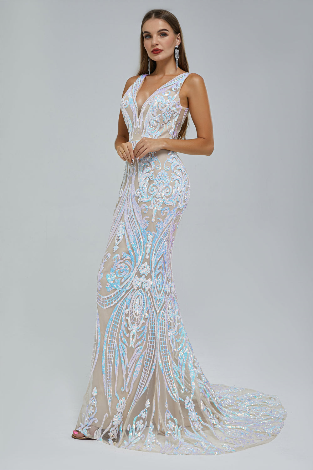 Gorgeous V-Neck Sleeveless Prom Dress Sequins Mermaid Long
