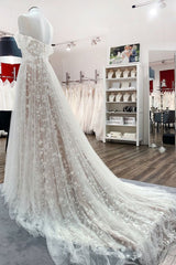 Stunning Off-the-shoulder A-line Wedding Dress with Long Tulle Ruffles and Appliques Lace