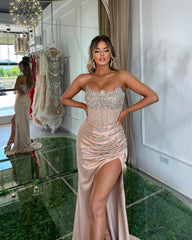 Modern Strapless Mermaid Prom Dress Split Long With Appliques Beads