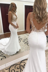 Sleeveless V-Neck Mermaid Wedding Dresses with Elegant Appliques and Straps
