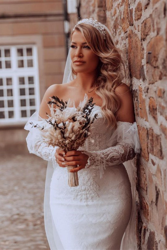 Sweetheart Mermaid Wedding Dress with Long Bubble Sleeves and Lace
