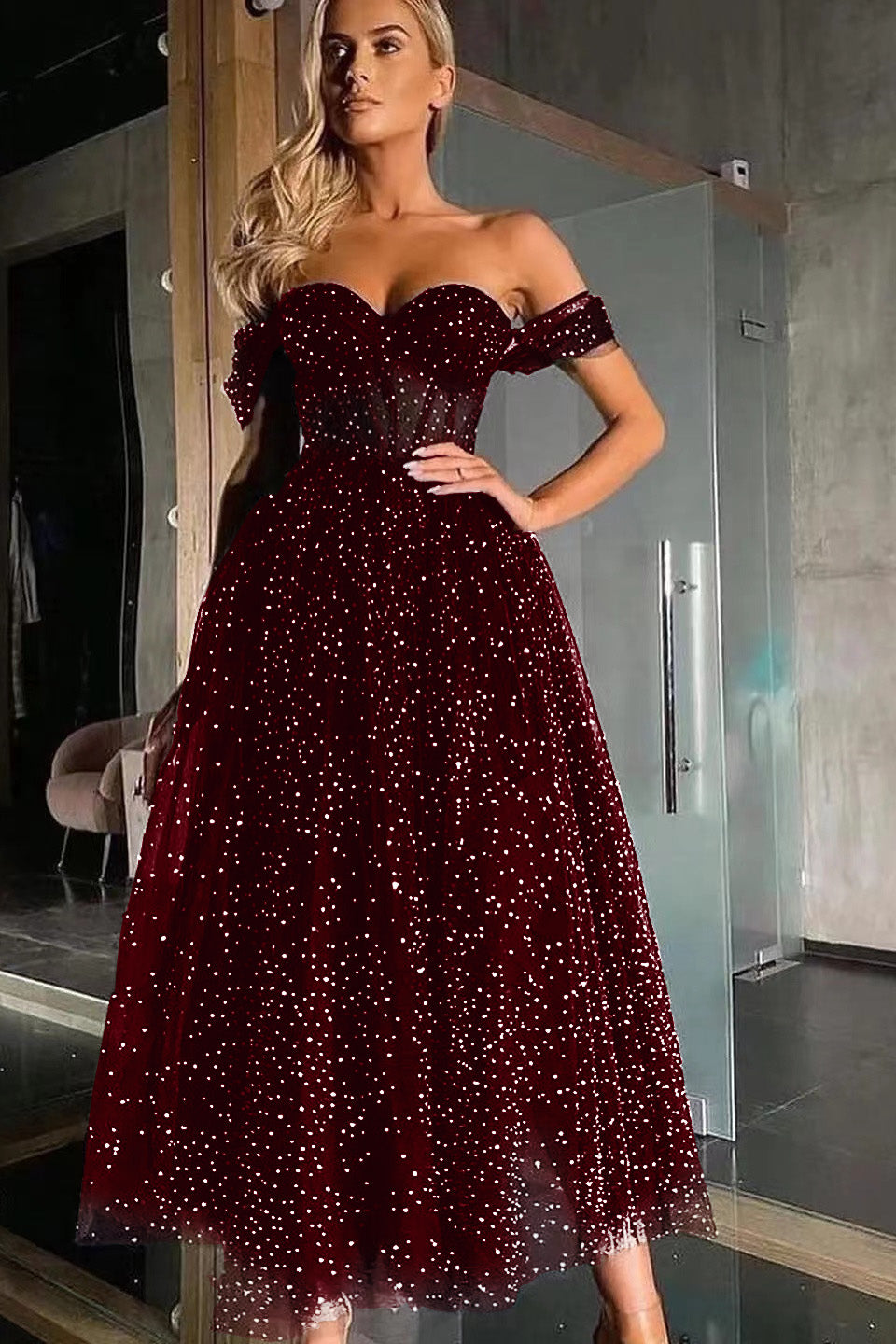 Black Off-the-Shoulder Sweetheart A-Line Beads Prom Dress with Tulle