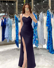 Black Spaghetti Strap Sleeveless Prom Dress Sweatheart Neck With High Slit