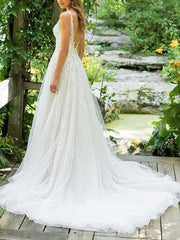 Beach Wedding Dress with Sleeveless Tulle Lace