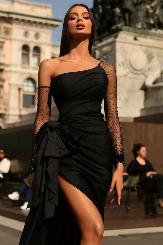Fabulous Black Long Sleeves Prom Dress Mermaid High Split With Beads