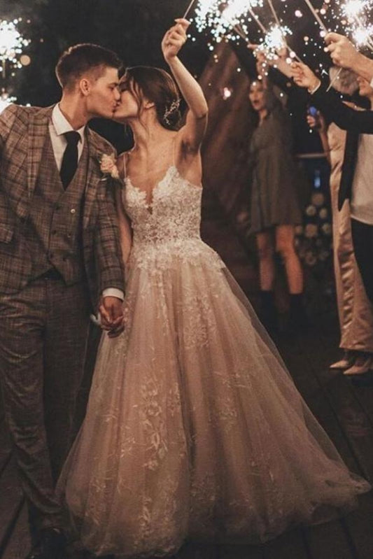 Elegant V-neck A-line Wedding Gown with Tulle Lace and Spaghetti Straps