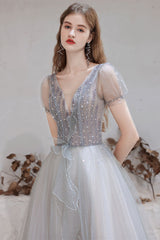 Gorgeous Light Grey Short Sleeve Prom Dress Tulle Long With Beads