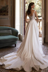 Elegant White Satin Spaghetti Strap Mermaid Wedding Gown with Detachable Train and Applique