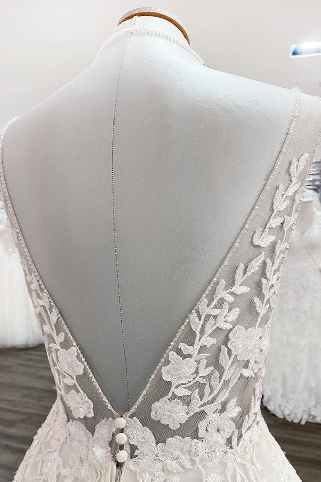 Elegant V-Neck A-Line Wedding Gown with Open Back and Tulle Lace