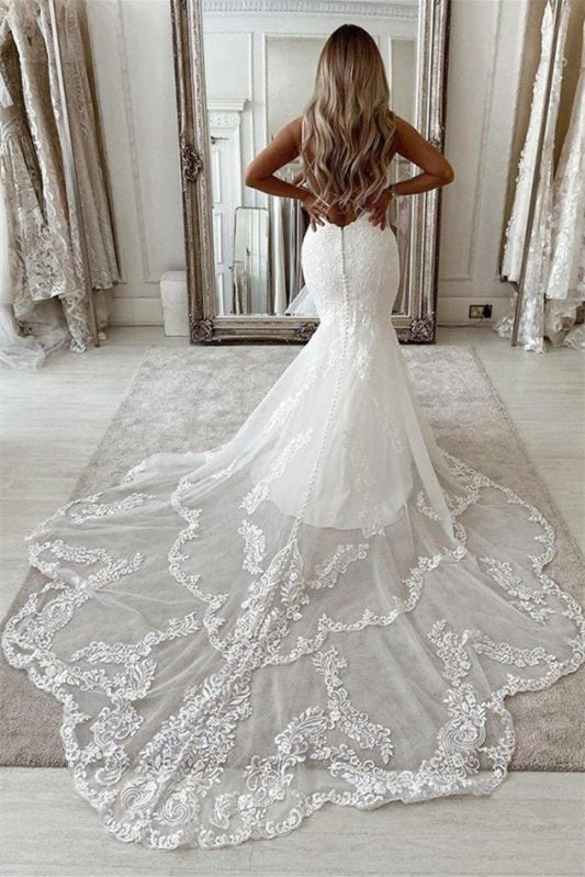 Mermaid Wedding Dress With Lace Appliques and Sleeveless Long Design