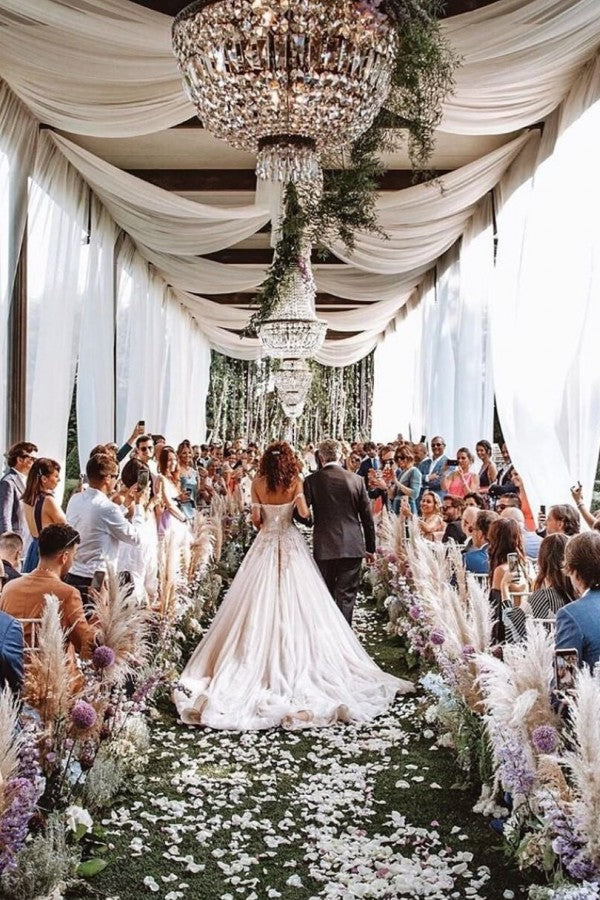 Elegant Off-The-Shoulder Long A-line Wedding Gown in Lace Tulle