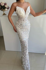 Chic White V-Neck Mermaid Prom Dress Sequins Long With Pearls
