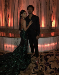 Beautiful Dark Green Sleeveless Prom Dresses Split Long With Sequins