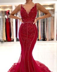 Amazing V-Neck Sleeveless Red Prom Dress Mermaid Long Lace Appliques