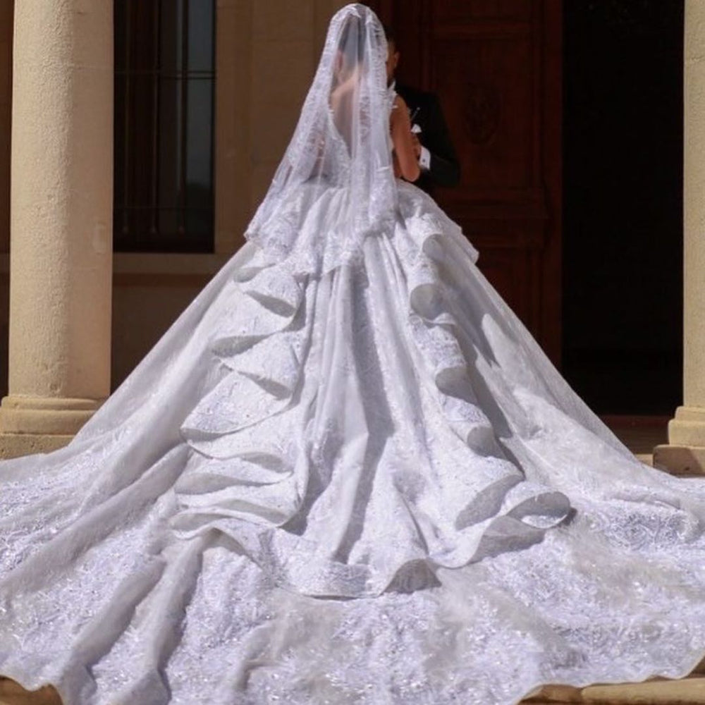 Elegant Off-the-Shoulder Lace Ball Gown Wedding Dress