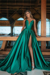 Stunning V-Neck Sleeveless Emerald Green Prom Dress Long With Split
