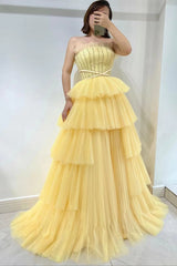 Daffodil Strapless Sleeveless Tulle Prom Dress with layered