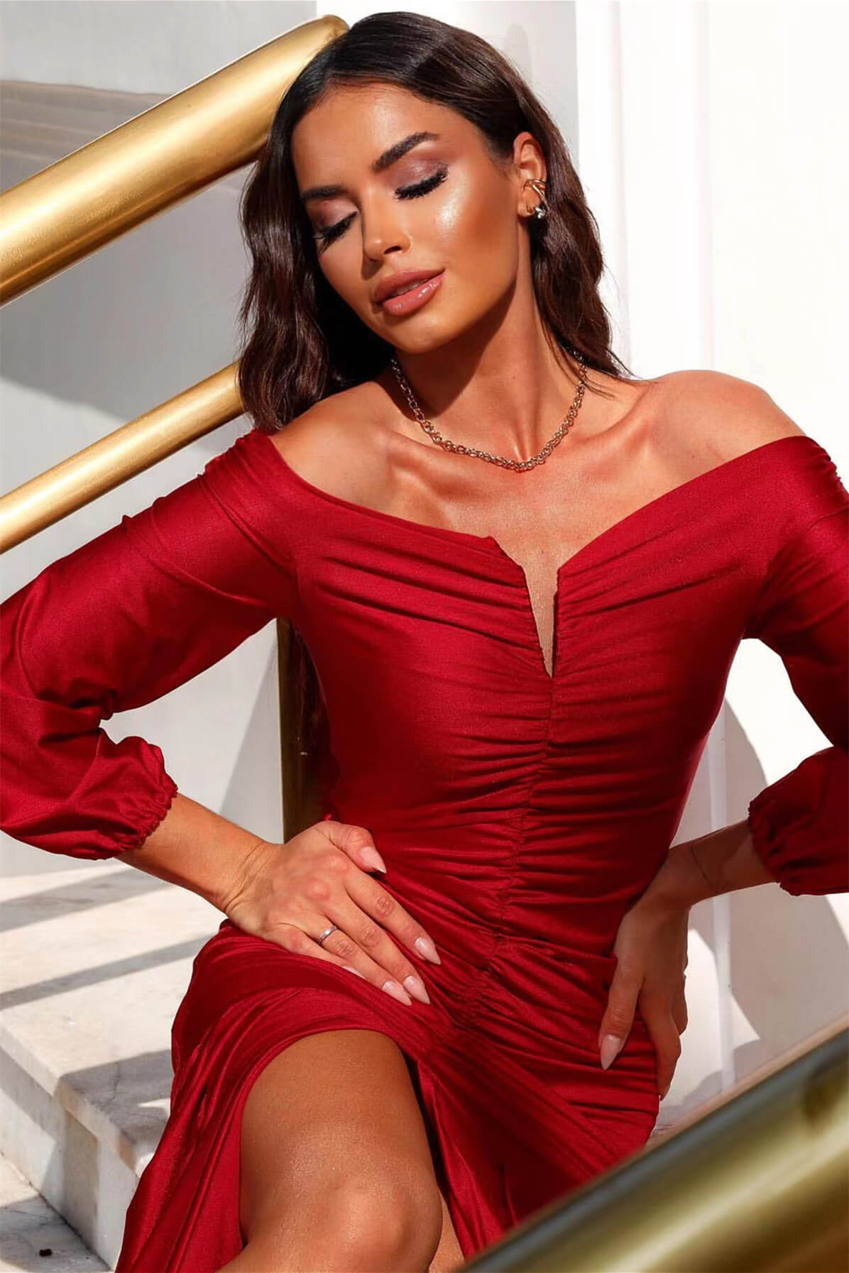 Glorious Red Long Sleeves Prom Dress Off-the-Shoulder Front Split