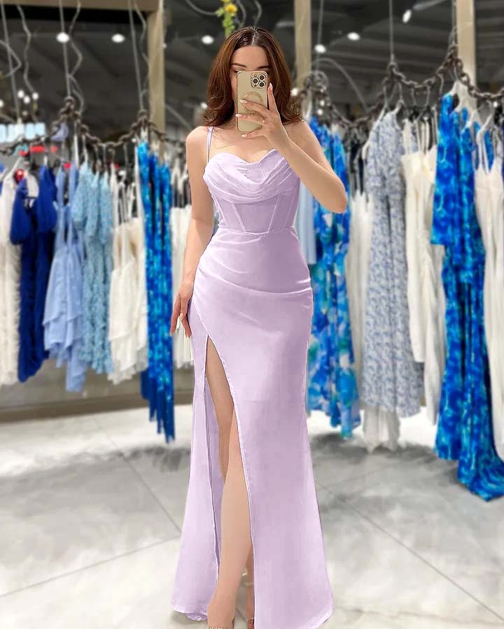 Black Spaghetti Strap Sleeveless Prom Dress Sweatheart Neck With High Slit