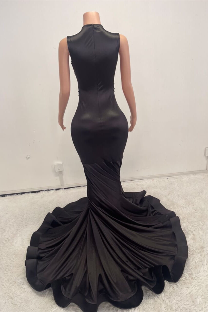 Stunning Black Scoop Sleeveless Prom Dress Mermaid Long With Beadings