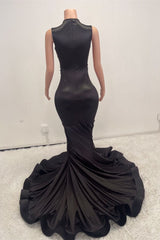 Stunning Black Scoop Sleeveless Prom Dress Mermaid Long With Beadings