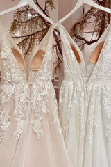 Elegant A-line V-neck Backless Lace Bridal Gown Featuring Tulle