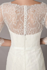 Beach Wedding Dress with Half-Sleeves in Lace
