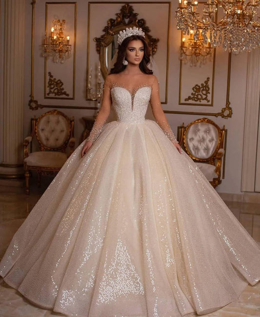 Elegant Sweetheart Long Sleeve Ball Gown Wedding Dress