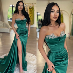 Dark Green Strapless Mermaid Prom Dress Sleeveless Pleated with Beads
