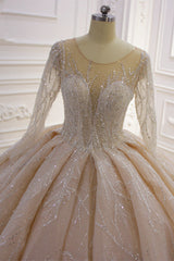Elegant Bateau Floor-length Ball Gown with Long Sleeves and Ruffles