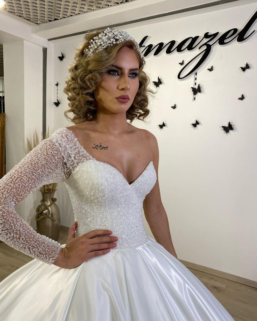 Pearl Ball Gown with Sweetheart Neckline and Elegant Ruffles in Floor-length Style