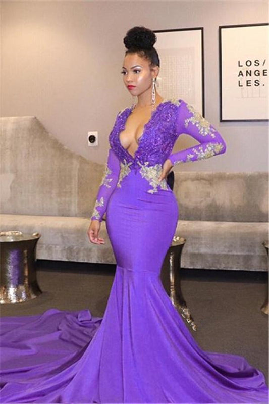 Long Sleevess V-Neck Mermaid Prom Dress With Lace Appliques