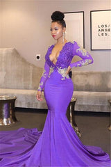 Long Sleevess V-Neck Mermaid Prom Dress With Lace Appliques