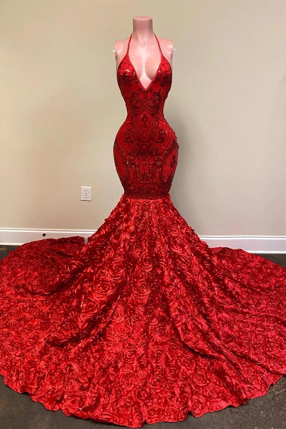 Classic Spaghetti-Straps Red Prom Dress Mermaid Sequins Flowers Bottom