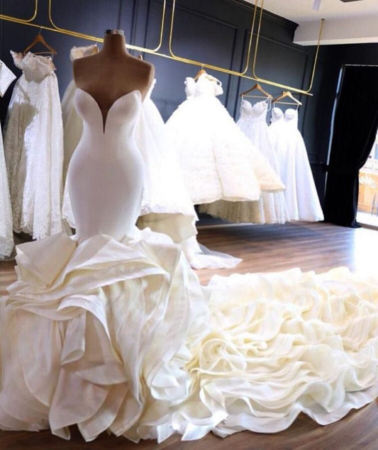 Sleeveless Rose Mermaid Wedding Dress in Deep V-Neck Taffeta