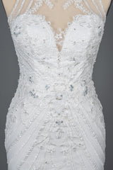 Elegant Mermaid Wedding Dress with Beaded Appliques and Scoop Jewel Neckline