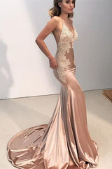 Glamorous Sleeveless V-Neck Mermaid Prom Dress Long With Appliques