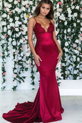 Elegant Burgundy Spaghetti-Straps Lace Prom Dress Mermaid Long