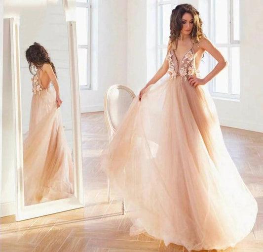 Elegant Backless Long V-neck A-line Wedding Dress in Floral Tulle