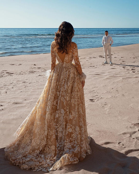 Elegant Long A-line Wedding Dress Featuring Lace and a Train