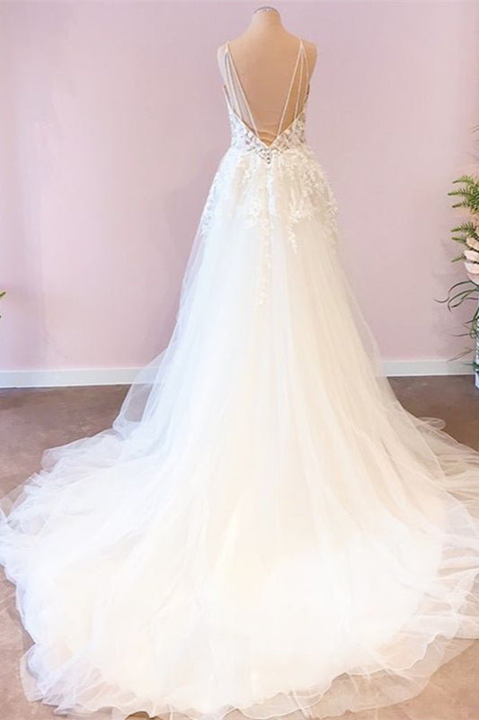 Sweetheart A-Line Wedding Dress with Modern Spaghetti Straps and Floor-Length Tulle