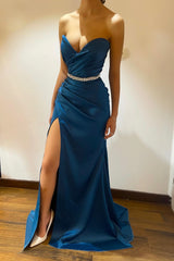 New Arrival Royal Blue V-Neck Sleeveless Mermaid Prom Dress Beadings With Split