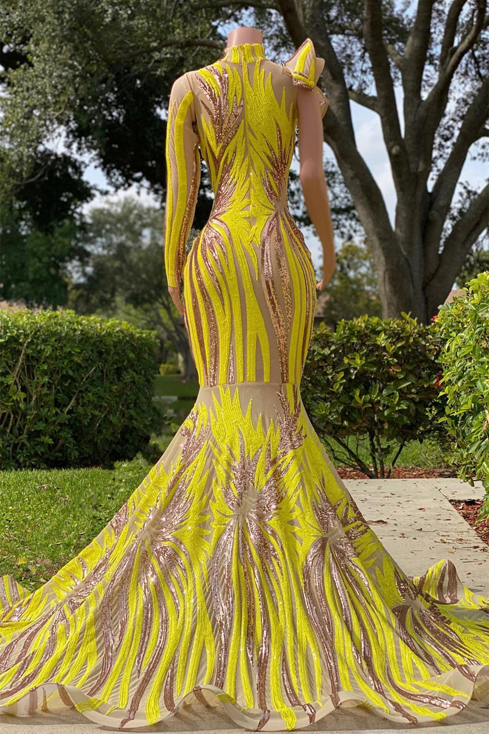 Modern Yellow High Neck Mermaid Prom Dress Sequins One Shoulder Sleeve