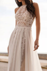 Wedding Dress with Halter Neck and Sleeveless Lace Design