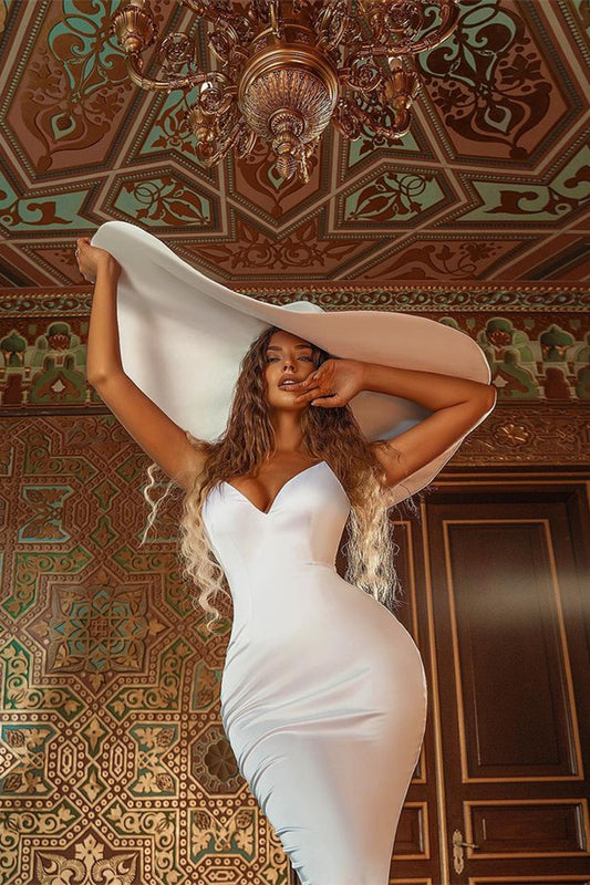 Fabulous White V-Neck Mermaid Prom Dress Long Sleeveless