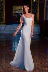 Simple Long White Wedding Dress Featuring Detachable Bubble Sleeves